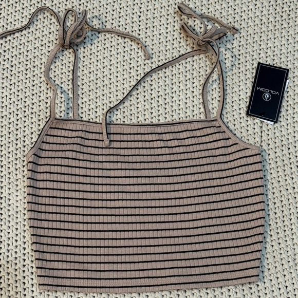 NWT Volcom Women's Tan and Black Striped Top - Picture 1 of 4